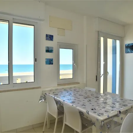 Apartment Zenit *